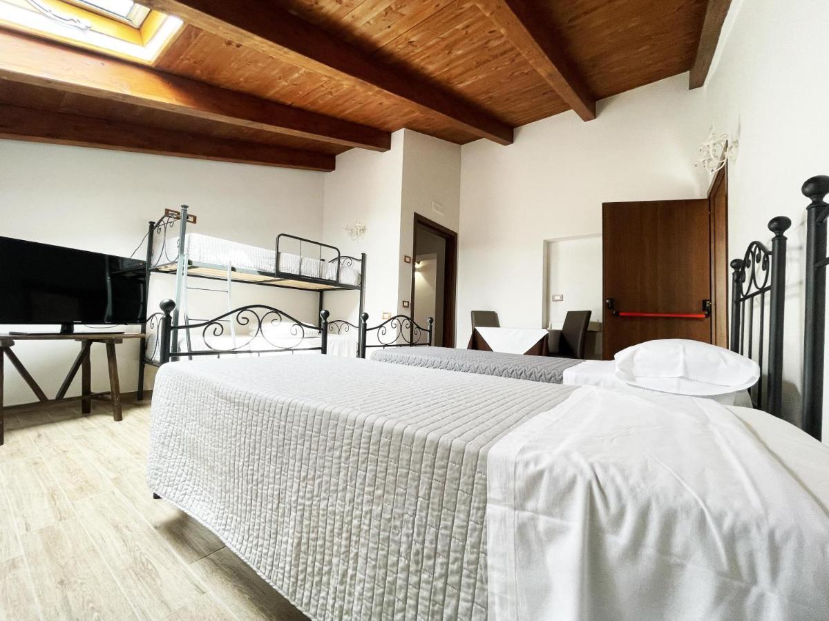 Tenuta Morrone Pertosa Exteriér fotografie